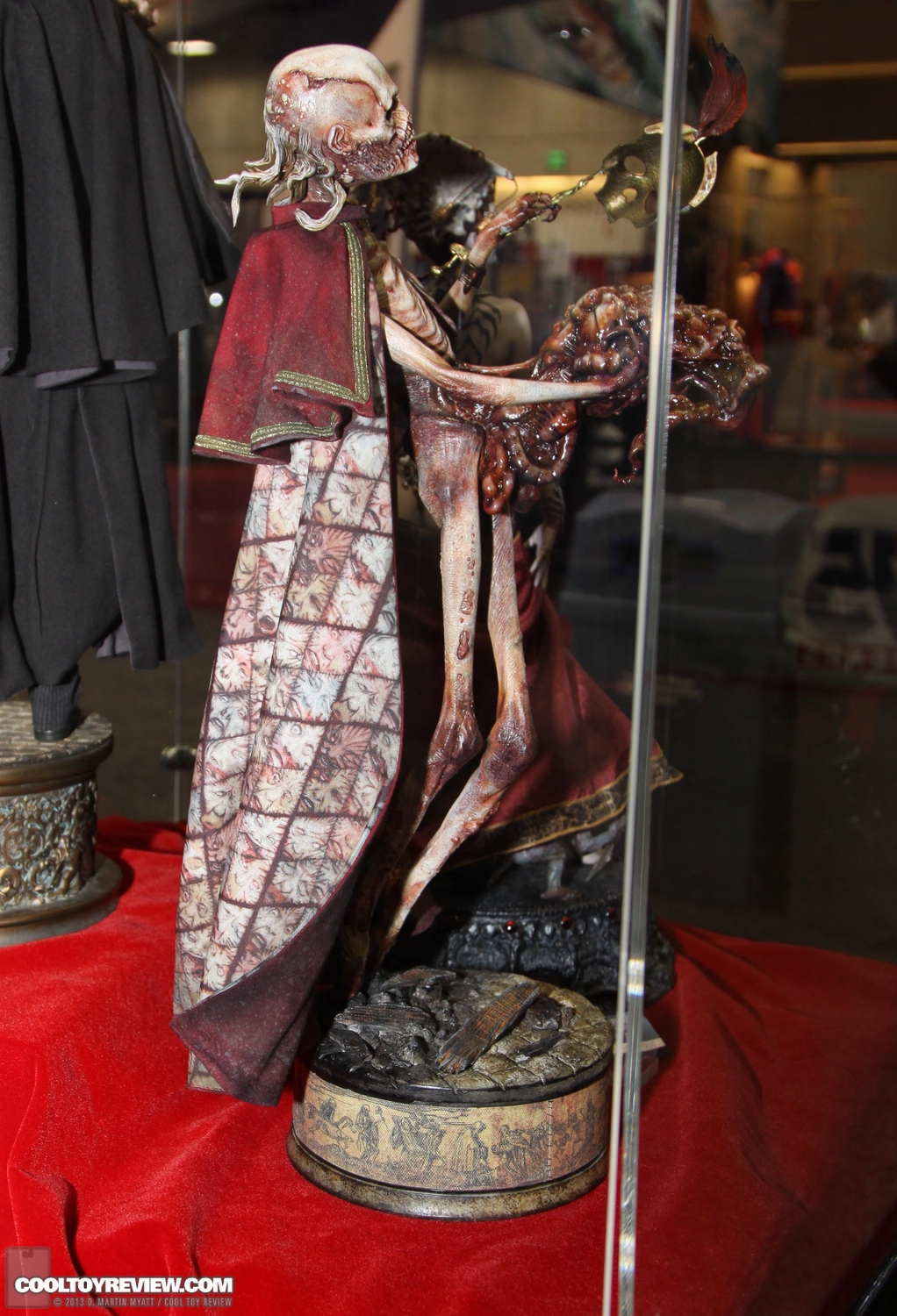 SDCC_2013_Sideshow_Collectibles_Saturday-093.jpg