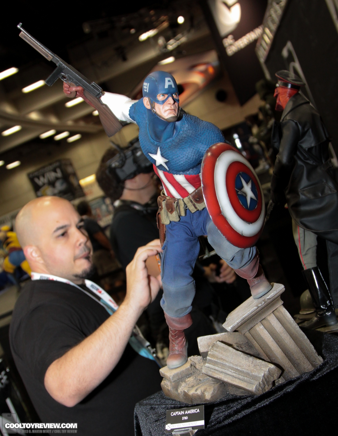 SDCC_2013_Sideshow_Collectibles_Thursday-160.jpg