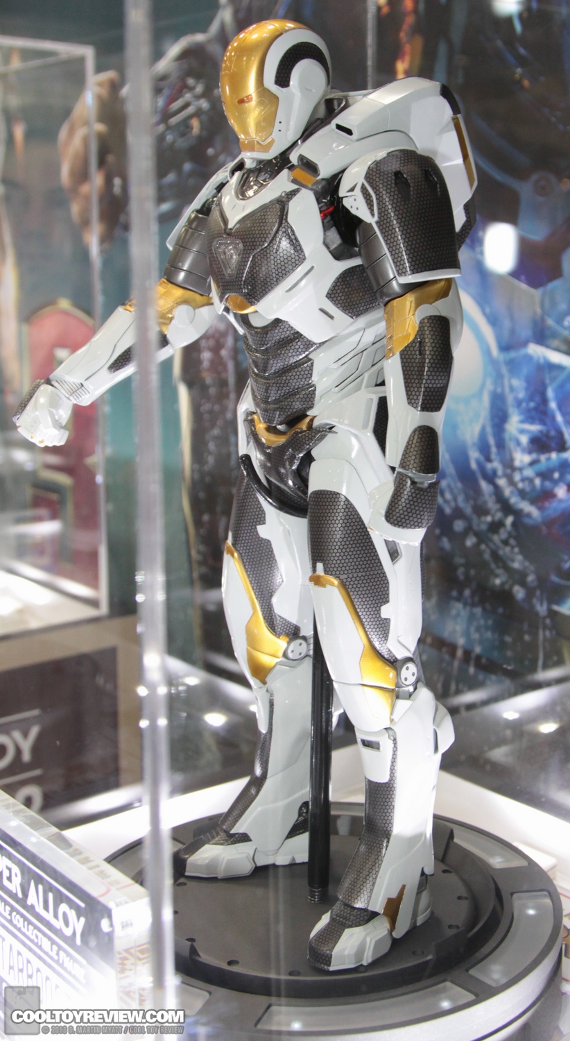 SDCC_2013_Yes_Anime_Super_Aloy_Thursday-011.jpg