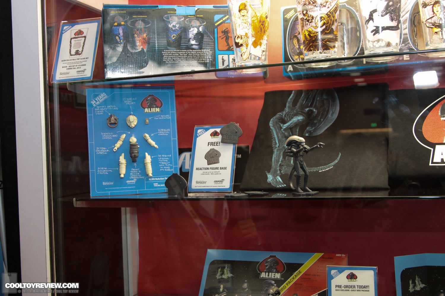 SDCC_2013_Super7_ReAction_Figures_Alien_Thursday-007.jpg