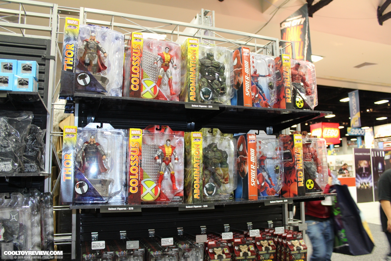 san-diego-comic-con-2014-diamond-select-toys-034.JPG