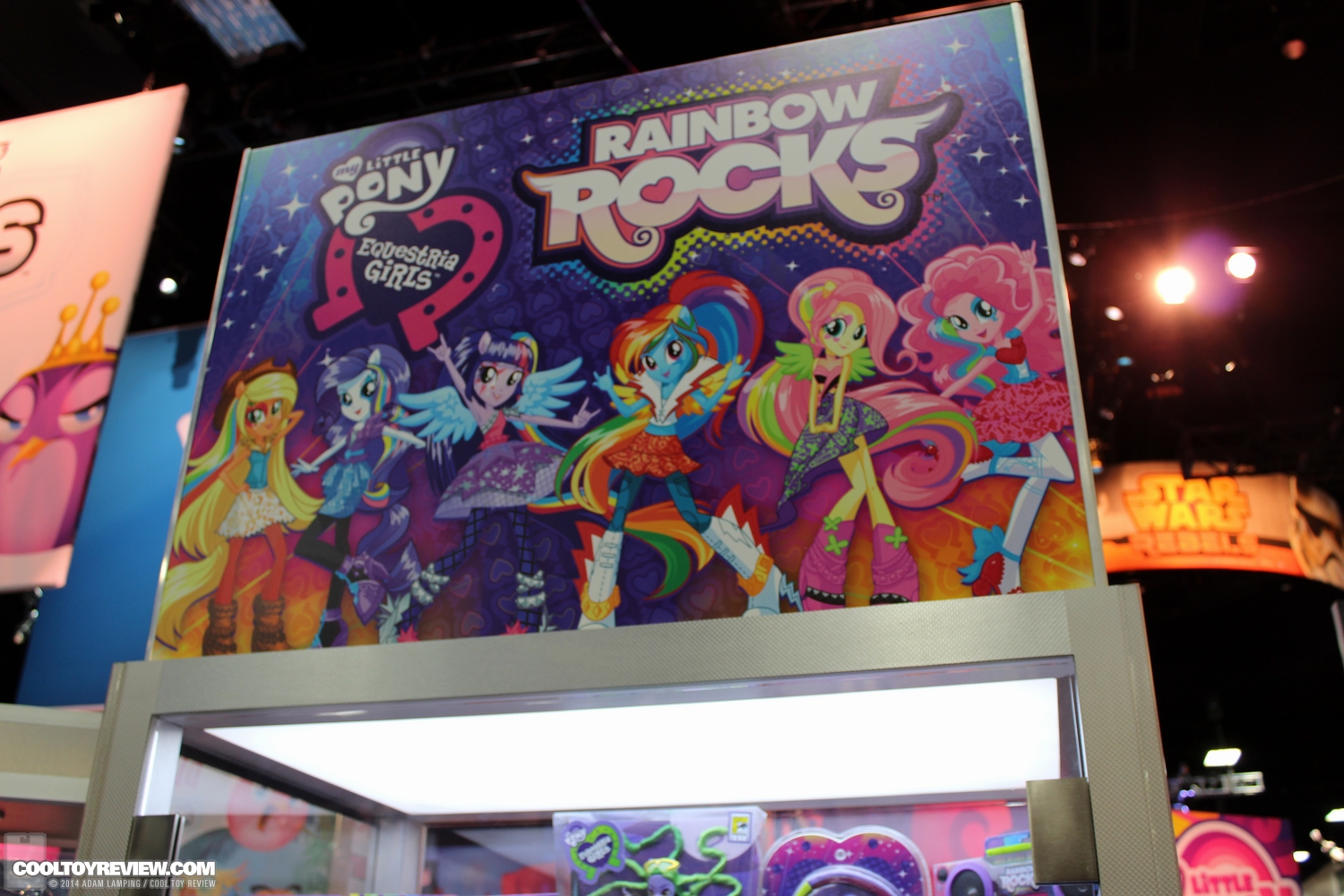 san-diego-comic-con-2014-hasbro-my-little-pony-rainbow-rocks-001.JPG