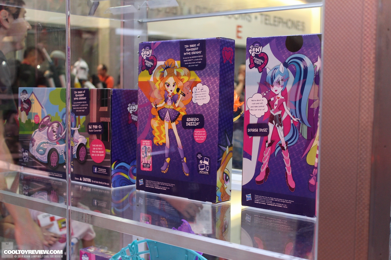 san-diego-comic-con-2014-hasbro-my-little-pony-rainbow-rocks-021.JPG