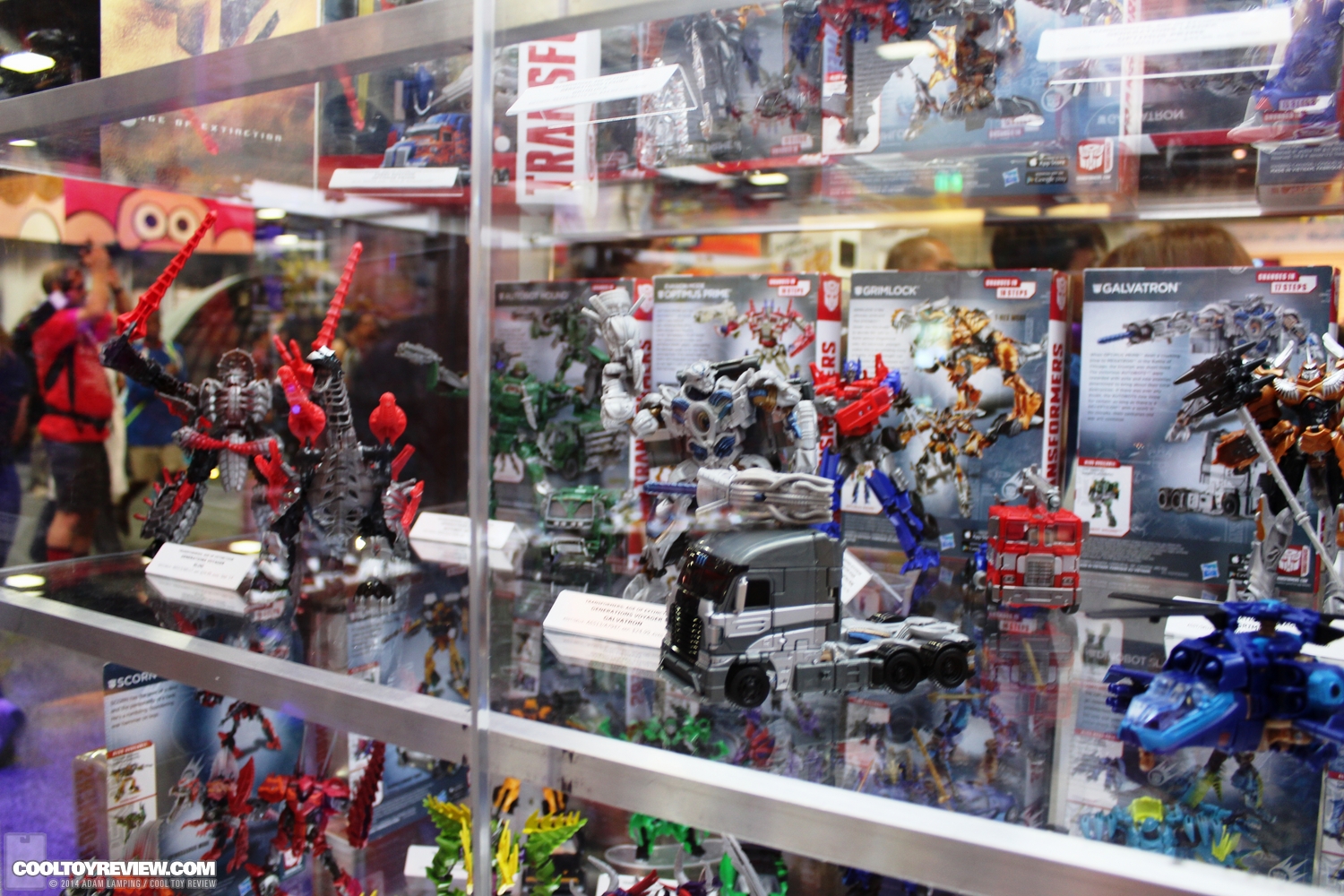 san-diego-comic-con-2014-hasbro-transformers-045.JPG