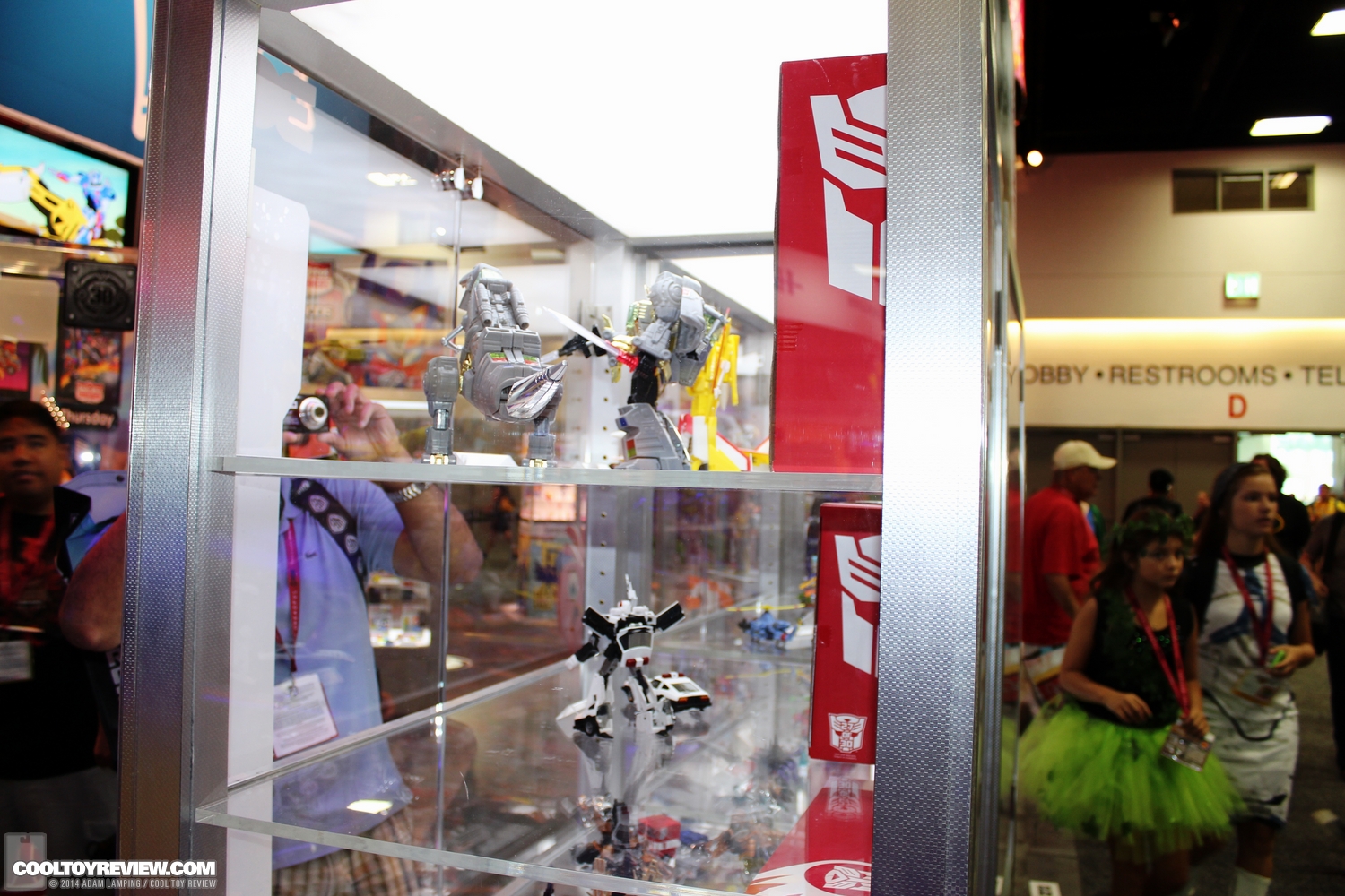 san-diego-comic-con-2014-hasbro-transformers-050.JPG