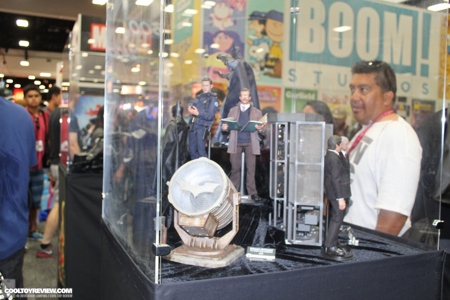 san-diego-comic-con-2014-hot-toys-004.JPG