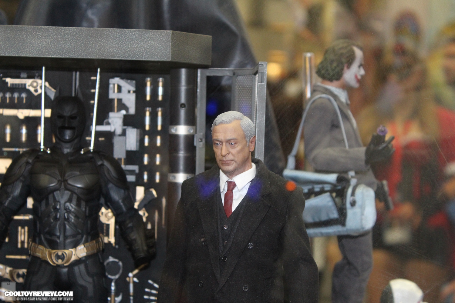 san-diego-comic-con-2014-hot-toys-008.JPG