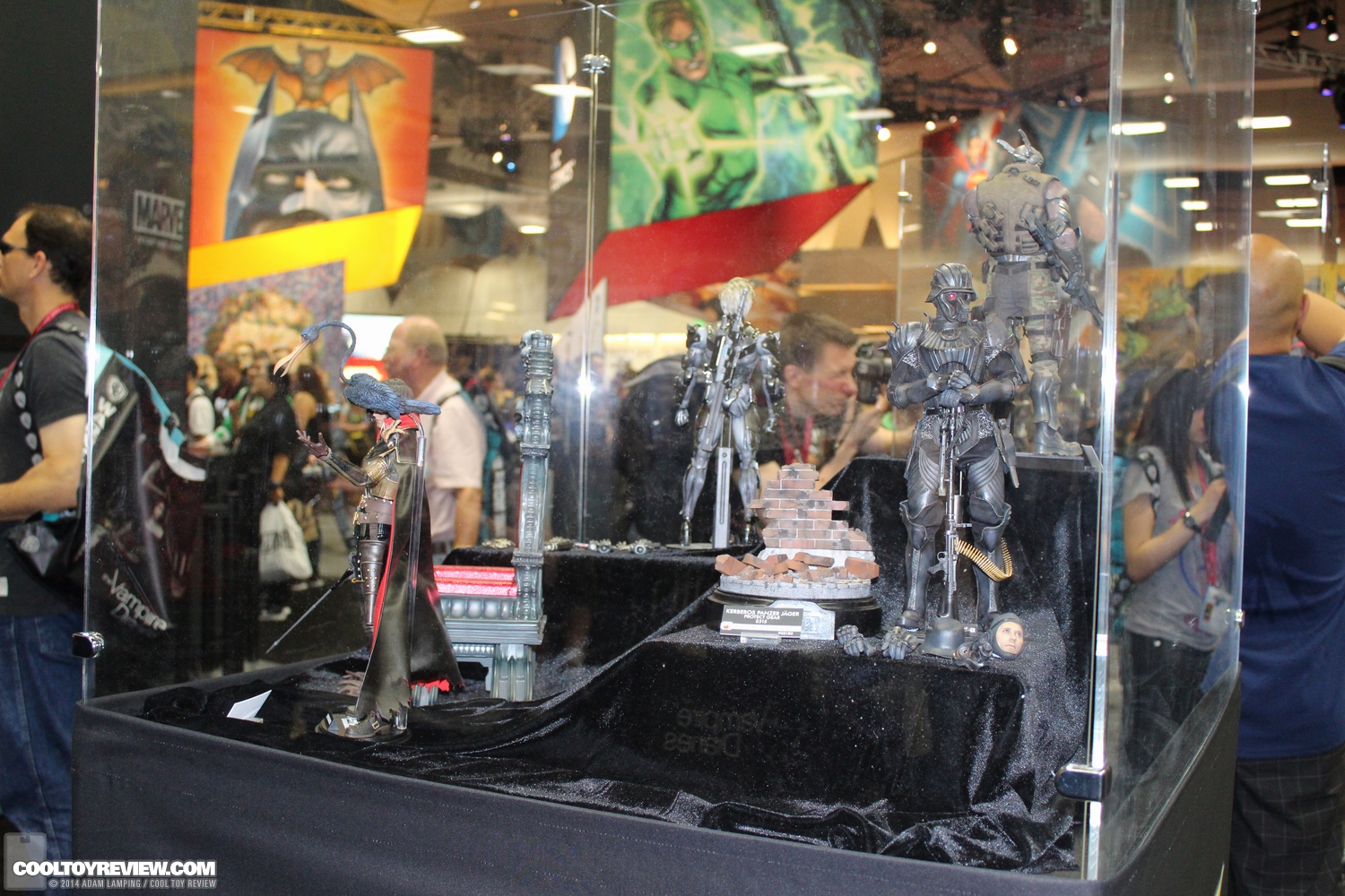 san-diego-comic-con-2014-hot-toys-043.JPG