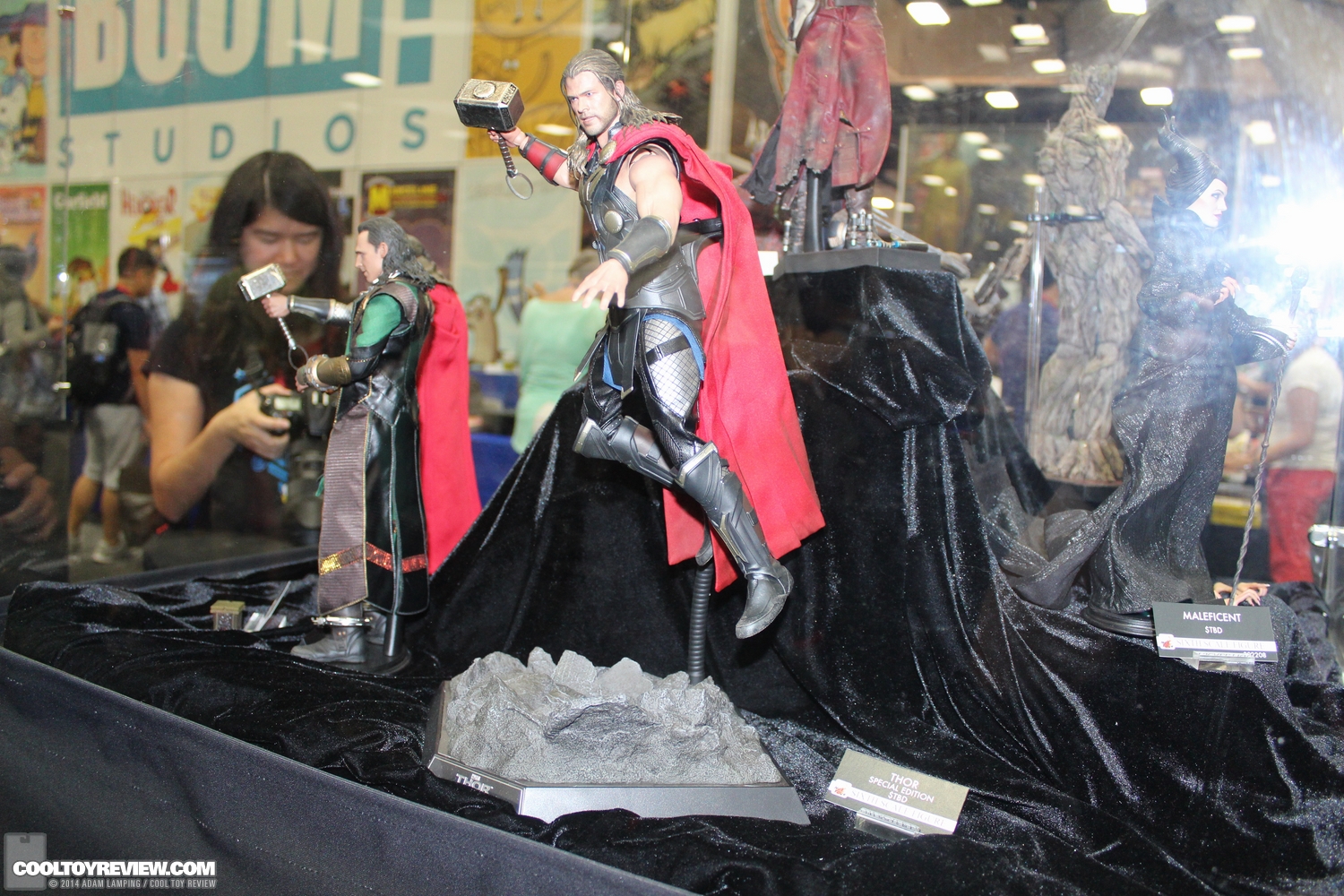 san-diego-comic-con-2014-hot-toys-083.JPG