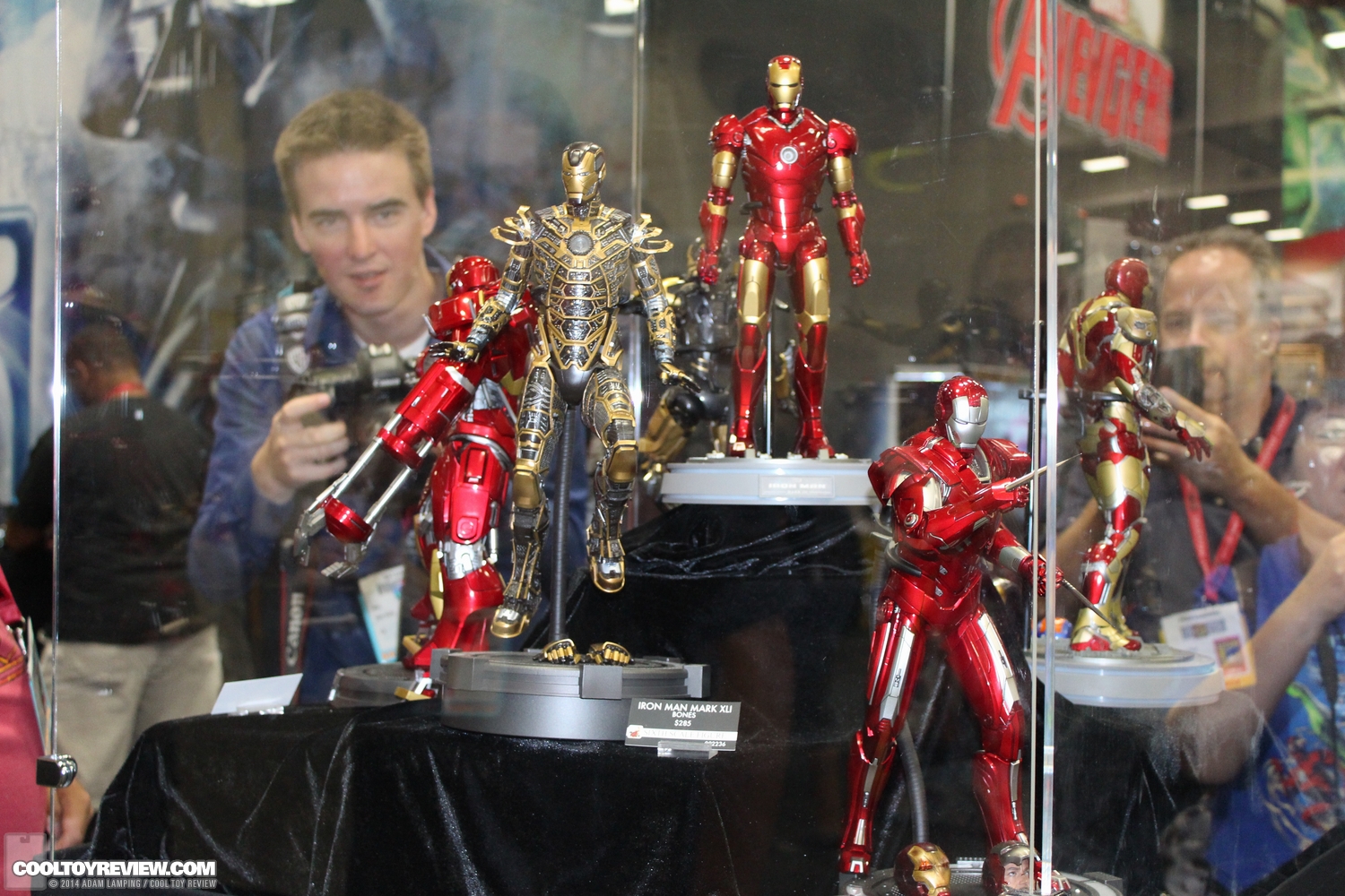 san-diego-comic-con-2014-hot-toys-091.JPG