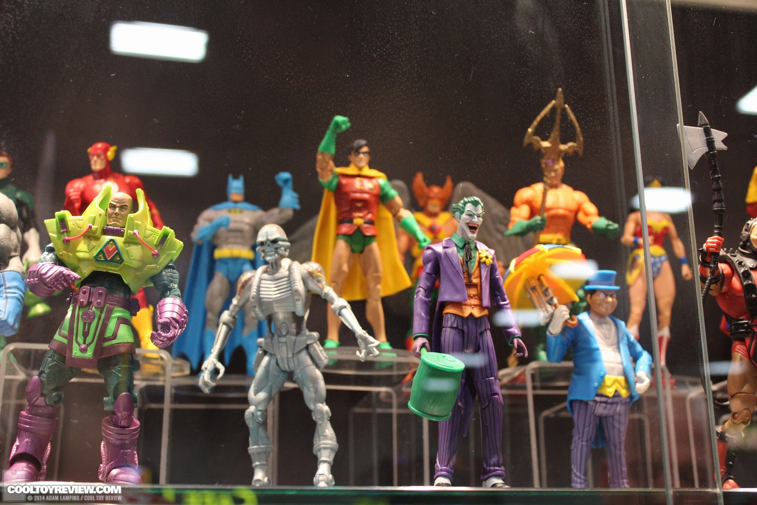 san-diego-comic-con-2014-mattel-dc-universe-002.JPG