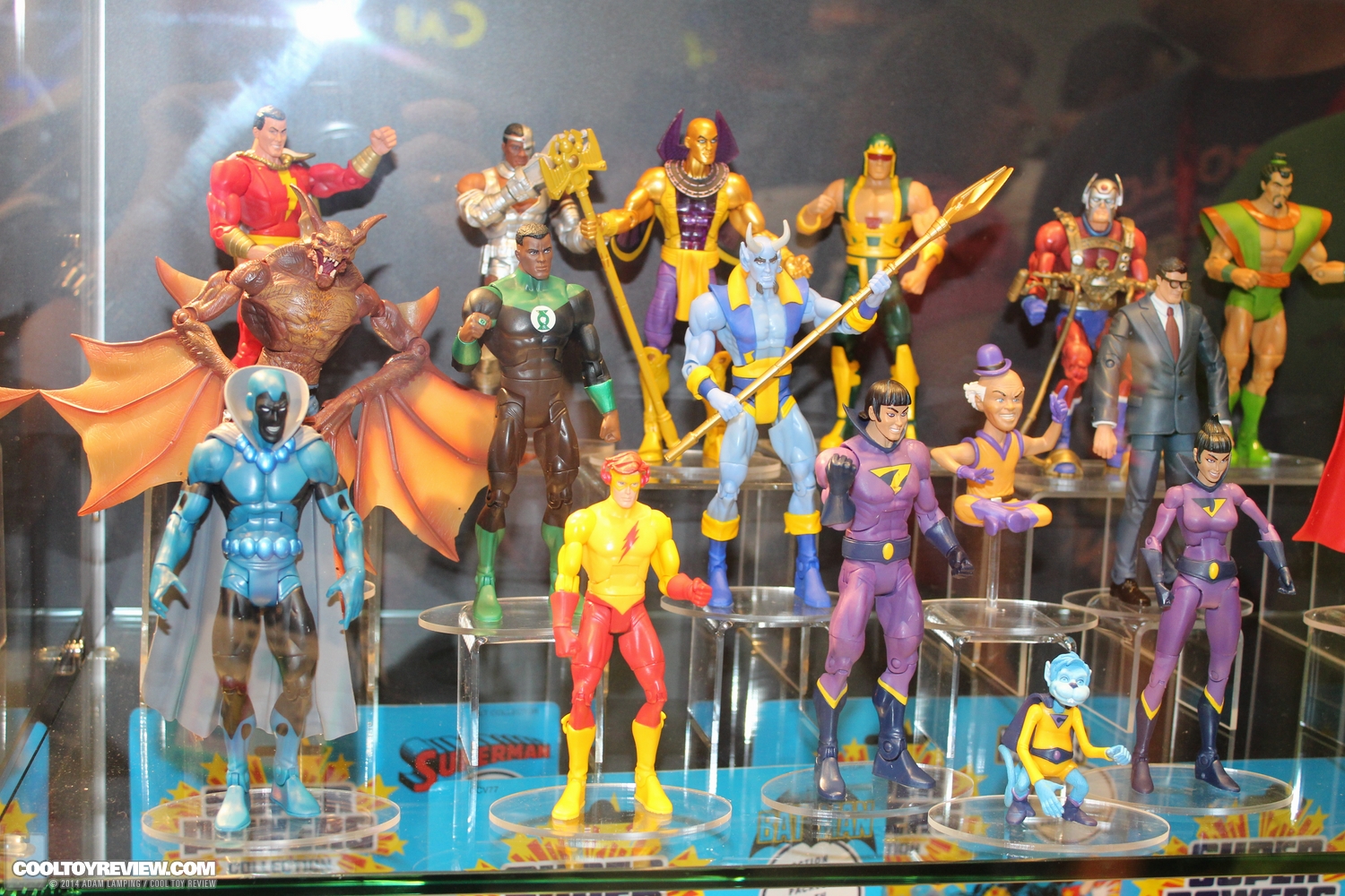 san-diego-comic-con-2014-mattel-dc-universe-005.JPG