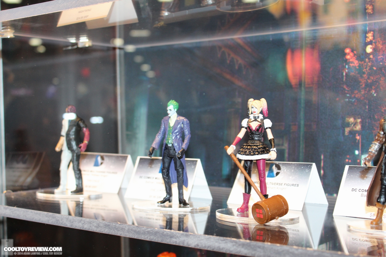 san-diego-comic-con-2014-mattel-dc-universe-025.JPG