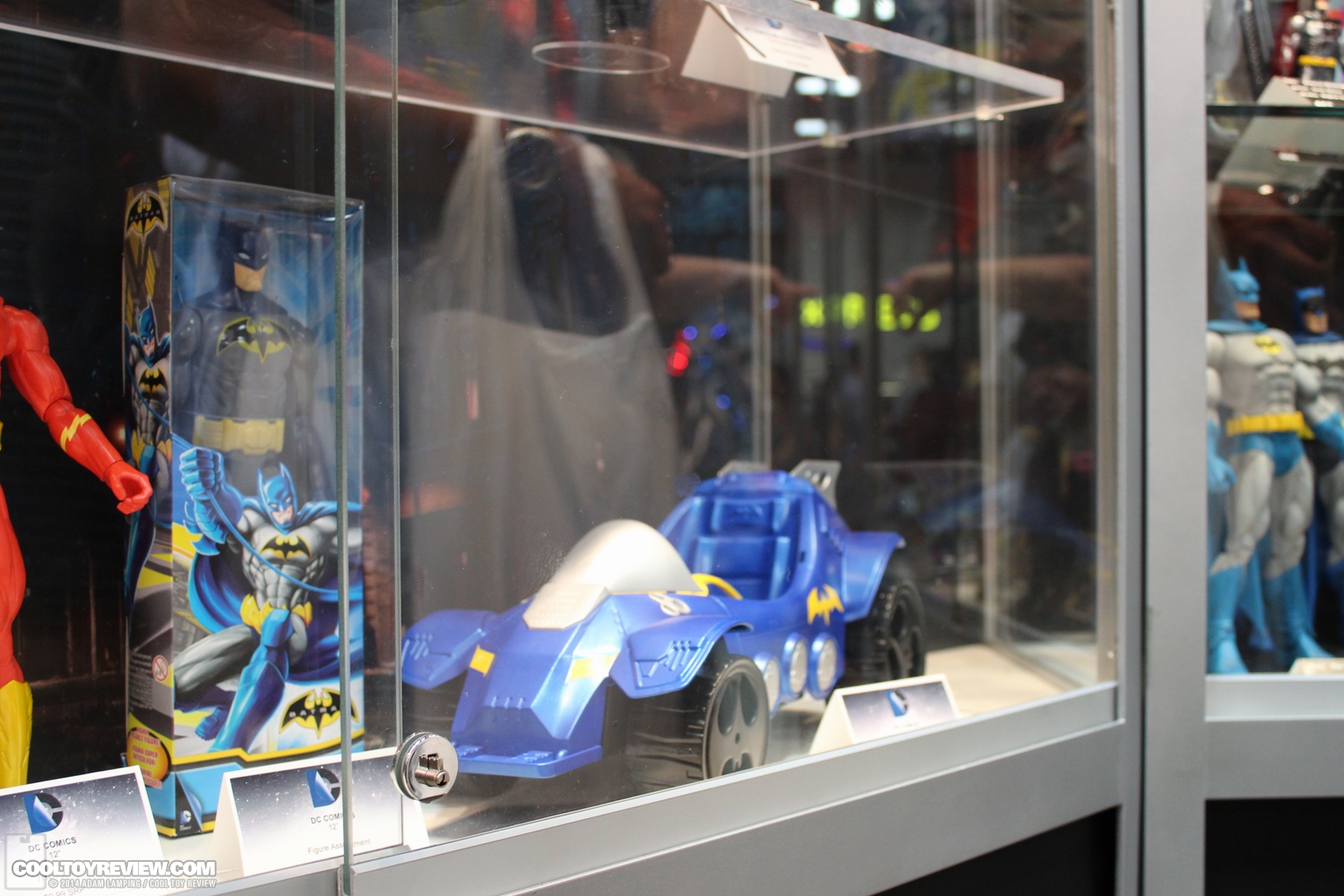 san-diego-comic-con-2014-mattel-dc-universe-031.JPG