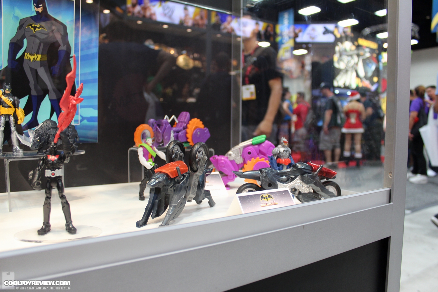 san-diego-comic-con-2014-mattel-dc-universe-046.JPG