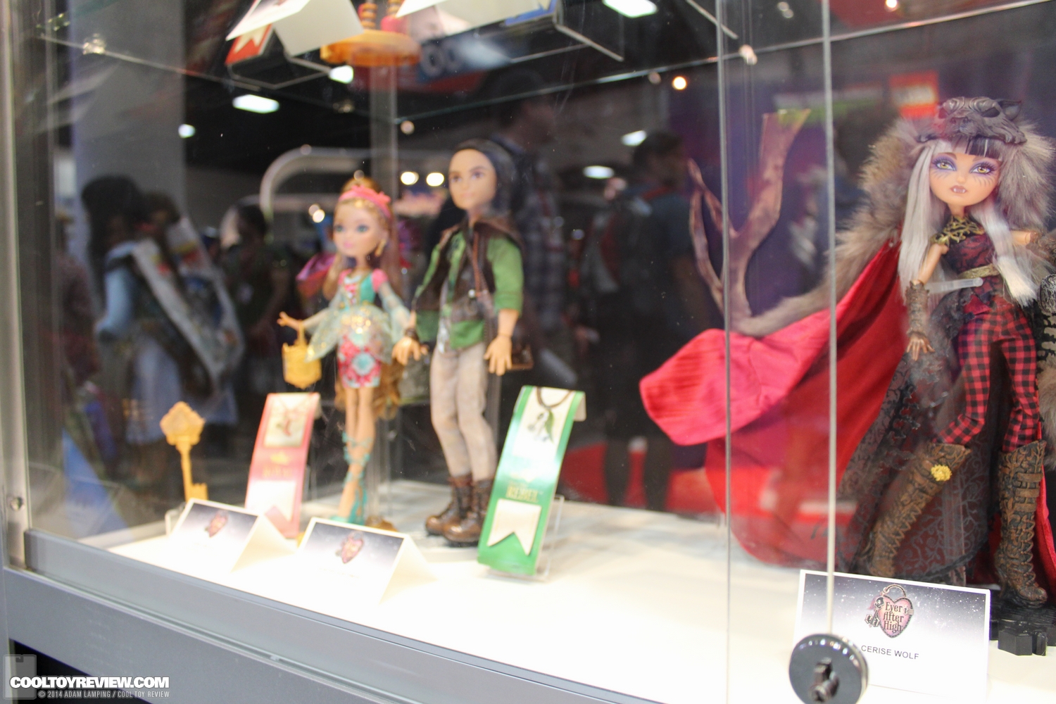 san-diego-comic-con-2014-mattel-ever-after-high-012.JPG