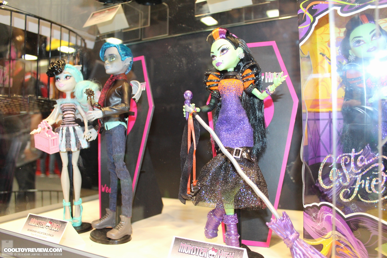 san-diego-comic-con-2014-mattel-monster-high-006.JPG