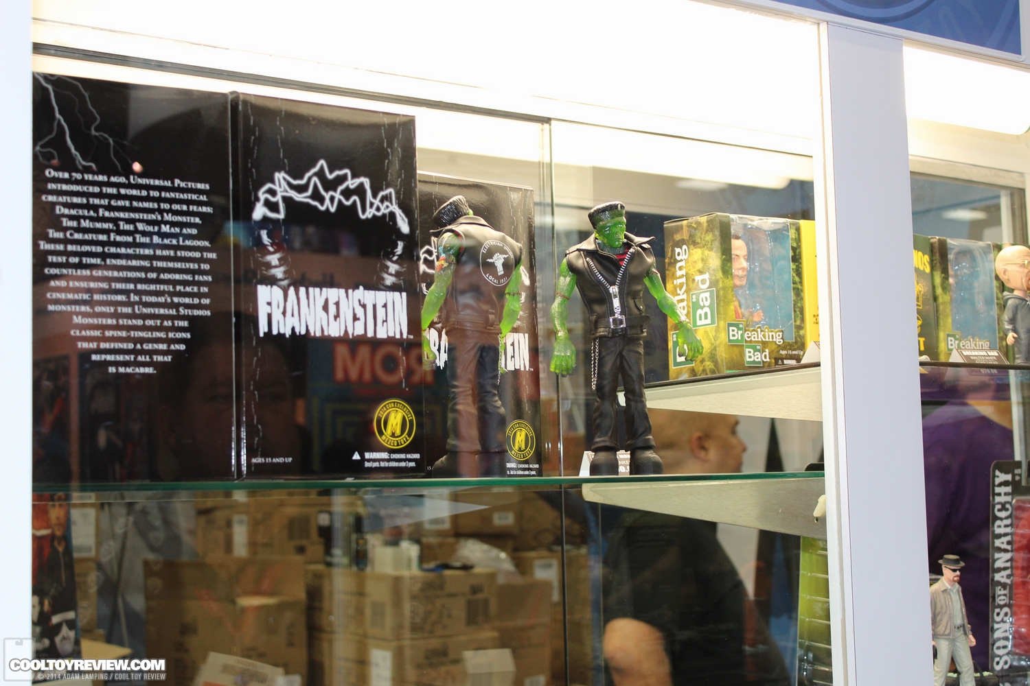 san-diego-comic-con-2014-mezco-009.JPG