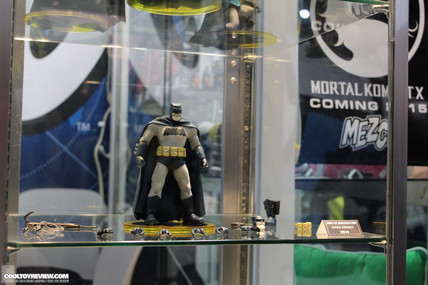 san-diego-comic-con-2014-mezco-024.JPG