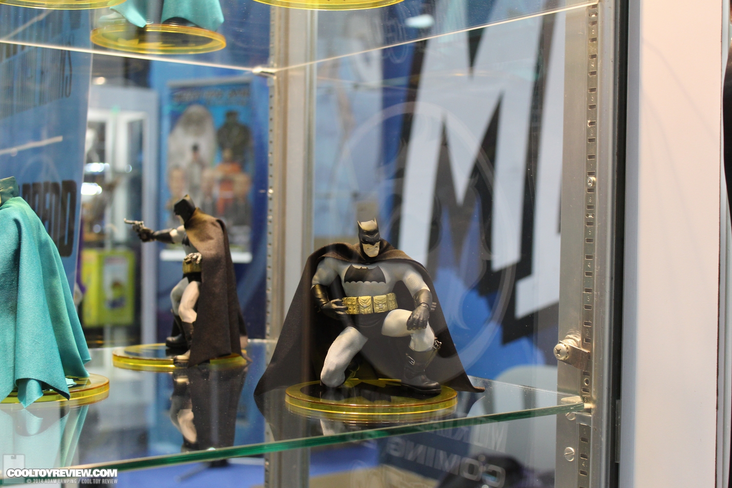 san-diego-comic-con-2014-mezco-027.JPG