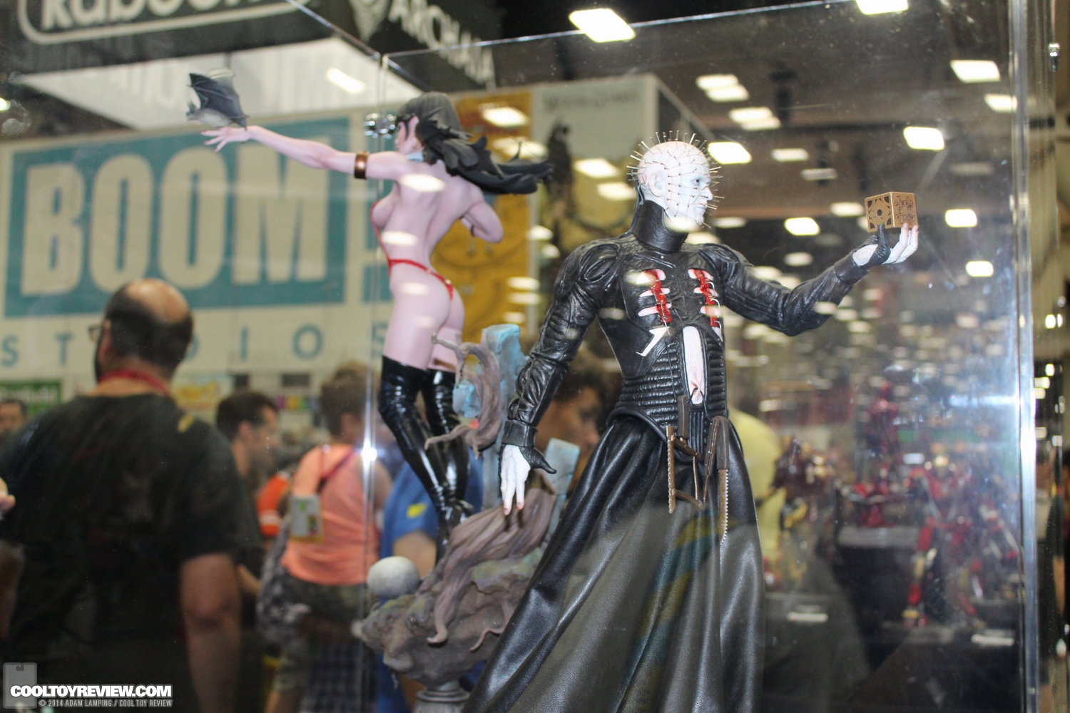 san-diego-comic-con-2014-sideshow-collectibles-004.JPG