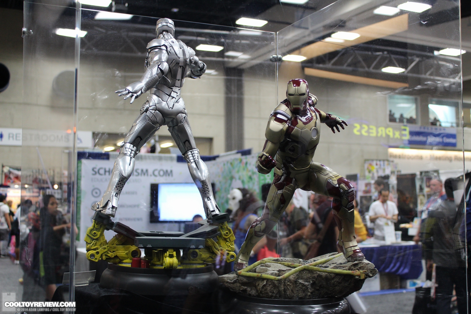 san-diego-comic-con-2014-sideshow-collectibles-013.JPG