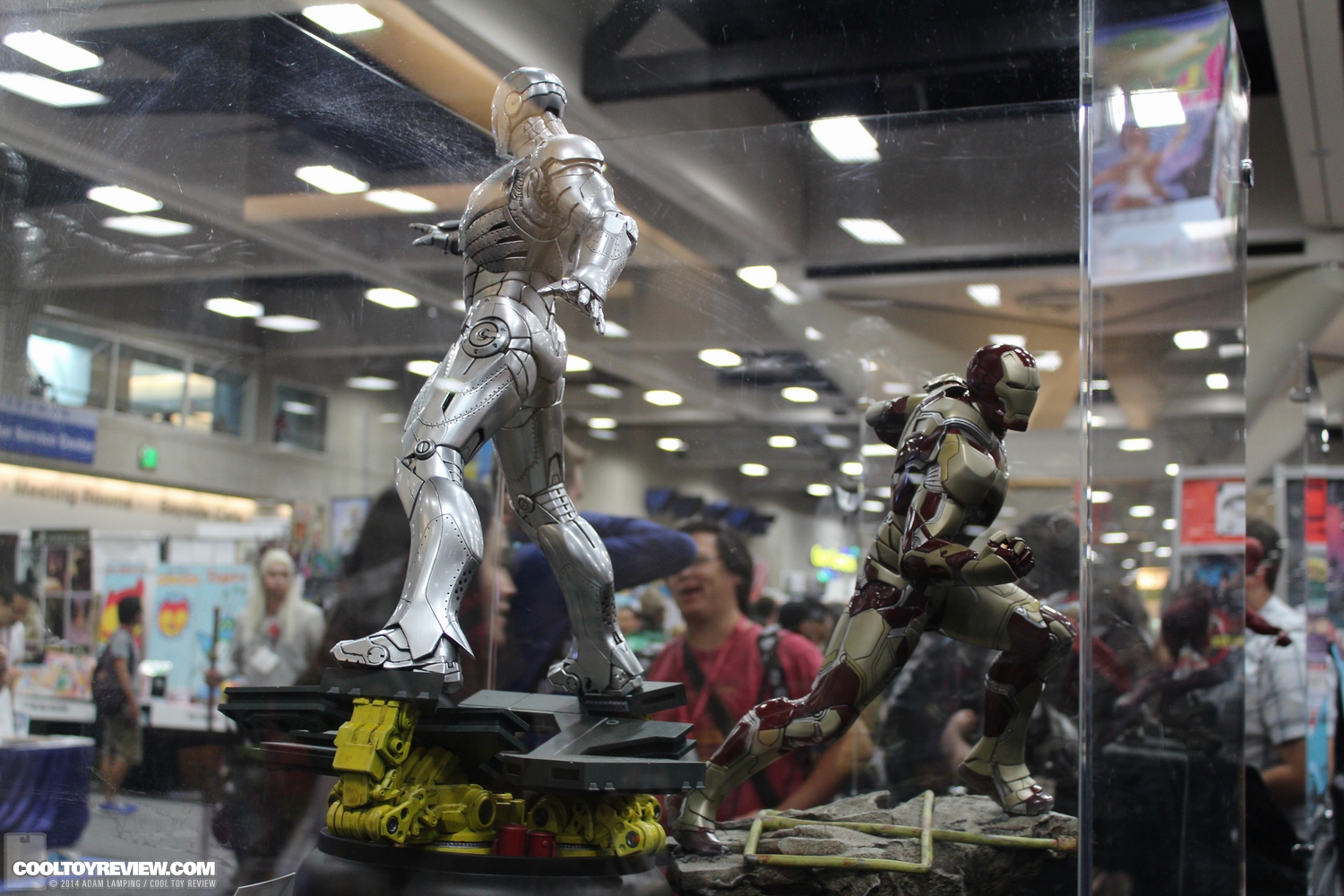 san-diego-comic-con-2014-sideshow-collectibles-014.JPG