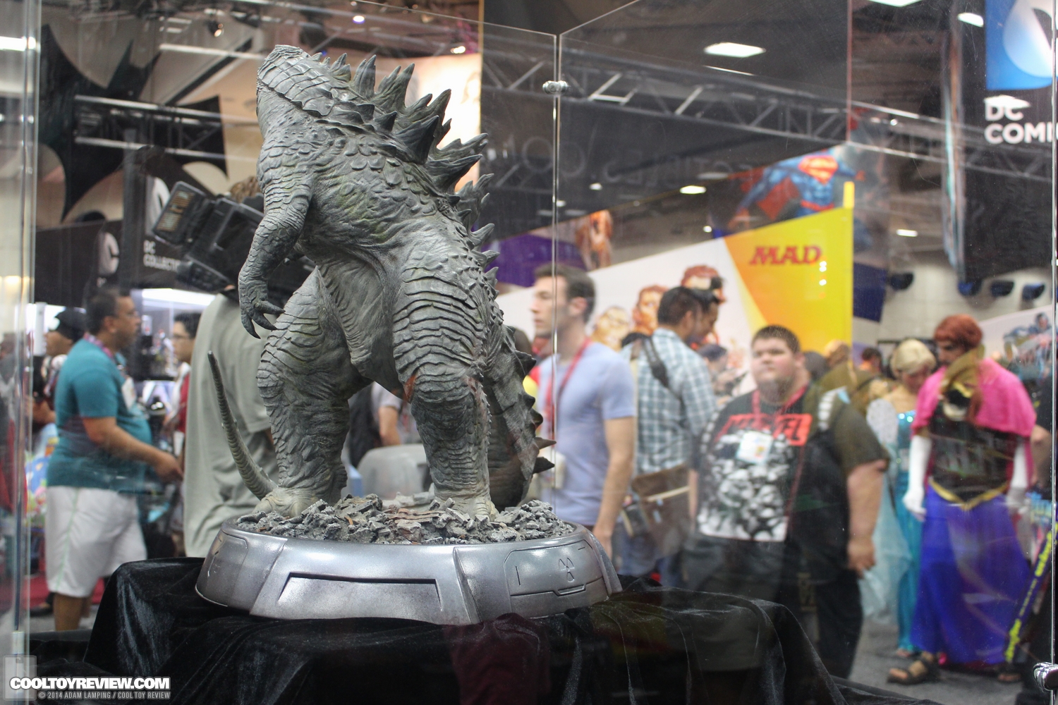 san-diego-comic-con-2014-sideshow-collectibles-162.JPG