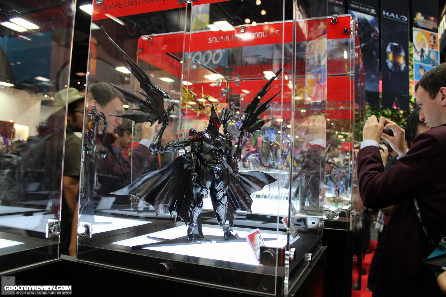 san-diego-comic-con-2014-square-enix-015.JPG