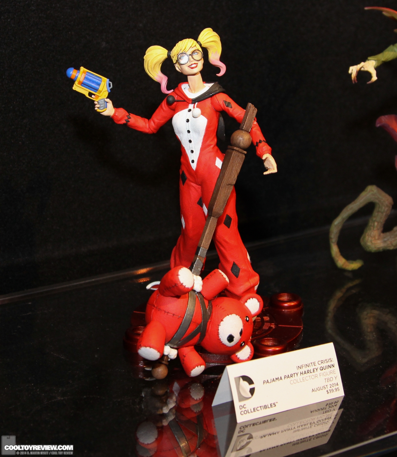 Toy-Fair-2014-DC-Collectibles-008.jpg
