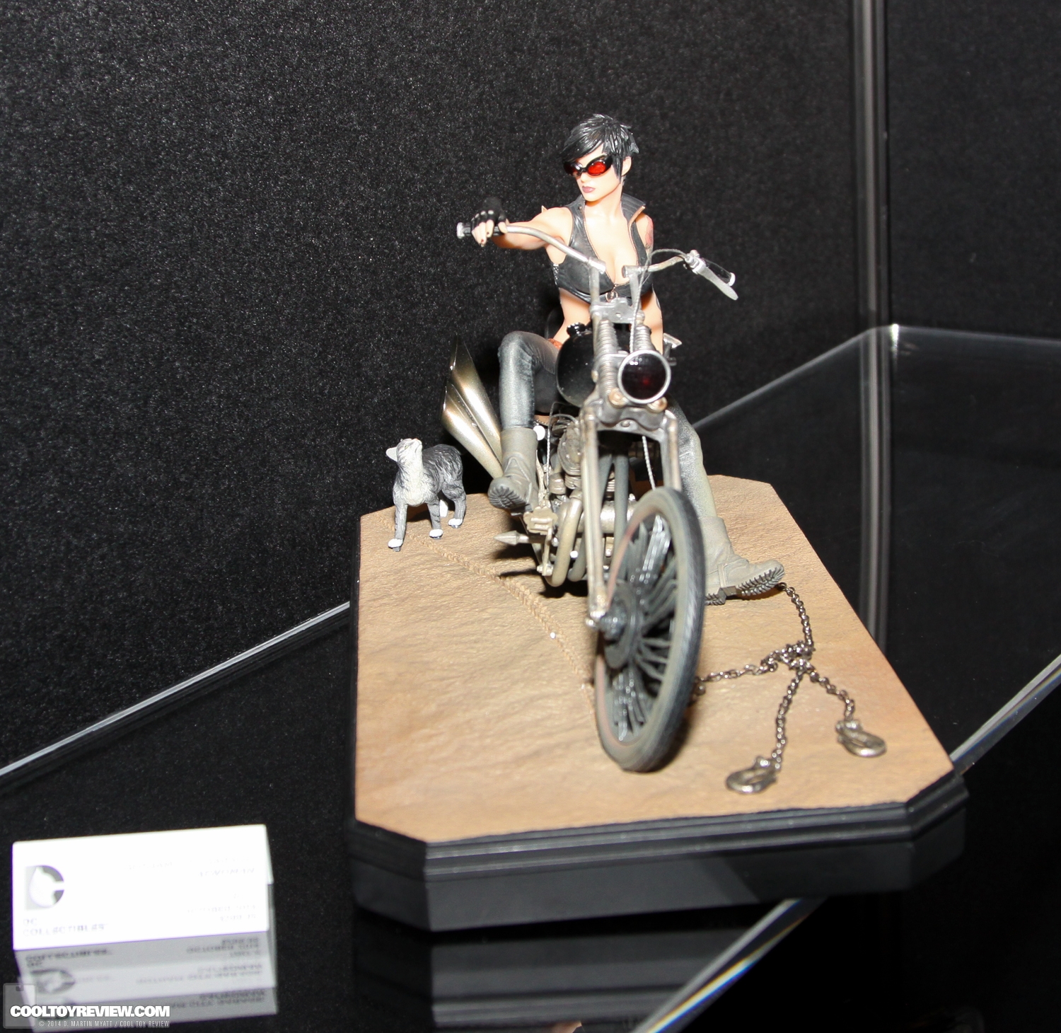 Toy-Fair-2014-DC-Collectibles-047.jpg