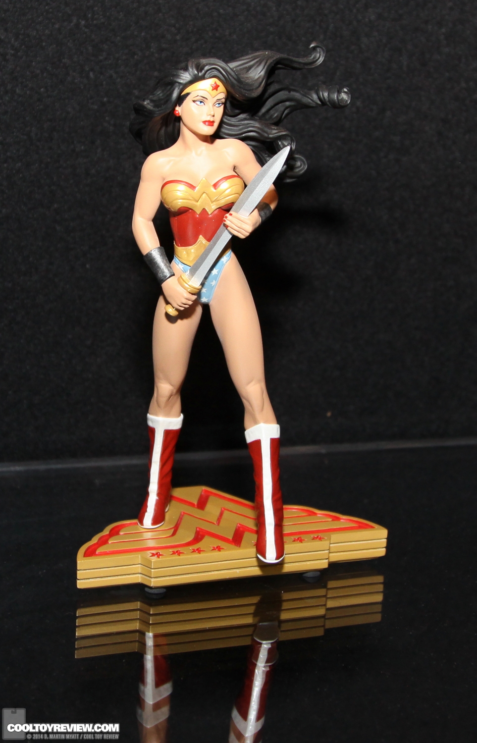 Toy-Fair-2014-DC-Collectibles-090.jpg