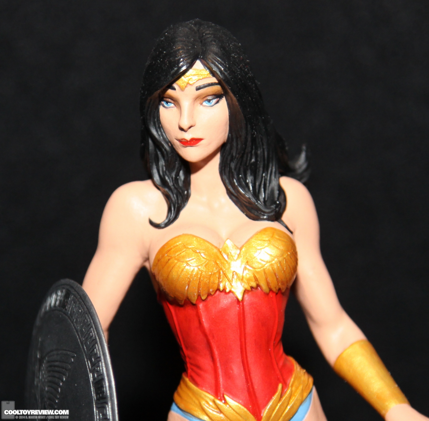 Toy-Fair-2014-DC-Collectibles-094.jpg