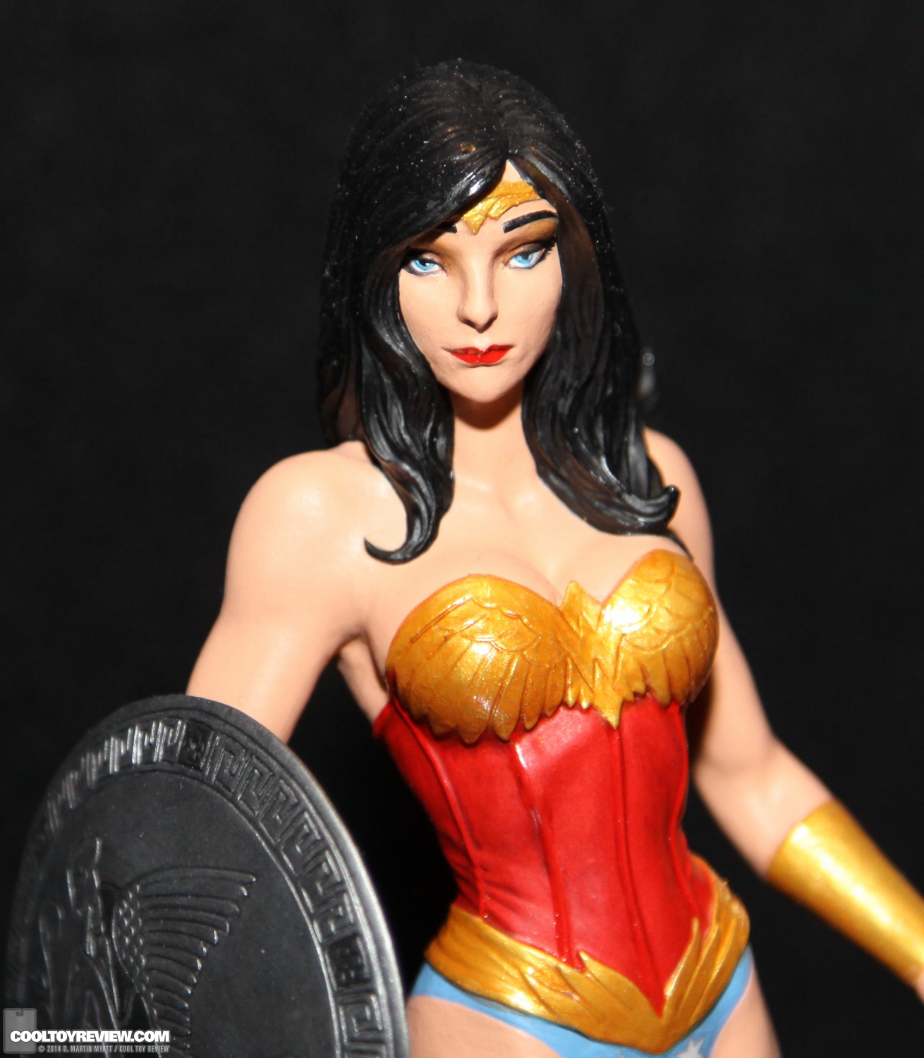 Toy-Fair-2014-DC-Collectibles-095.jpg