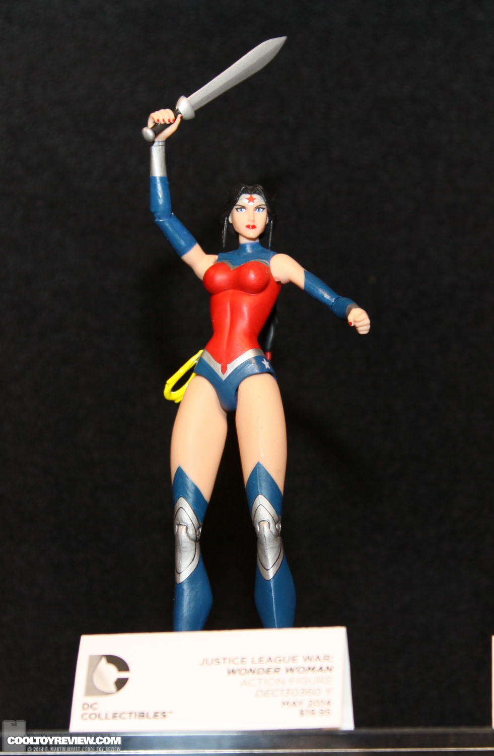 Toy-Fair-2014-DC-Collectibles-139.jpg