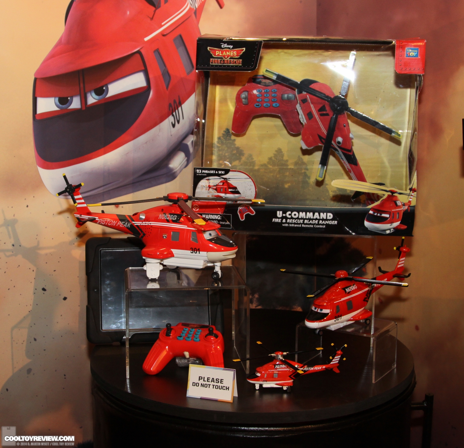 Toy-Fair-2014-Disney-Presentation-004.jpg