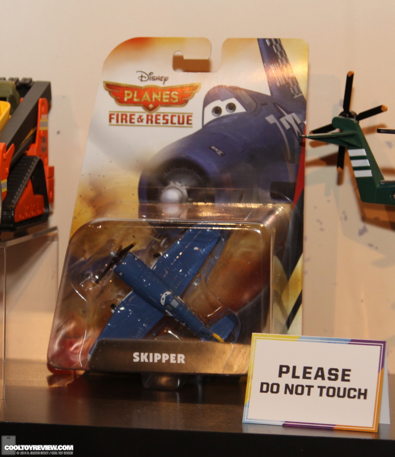 Toy-Fair-2014-Disney-Presentation-009.jpg