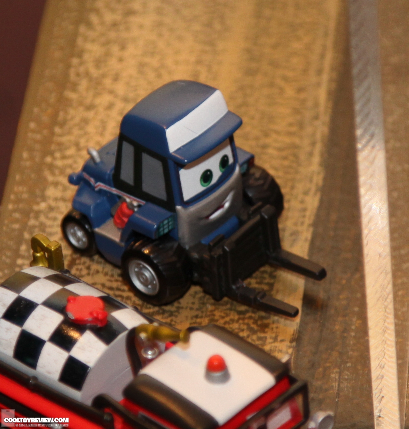 Toy-Fair-2014-Disney-Presentation-025.jpg