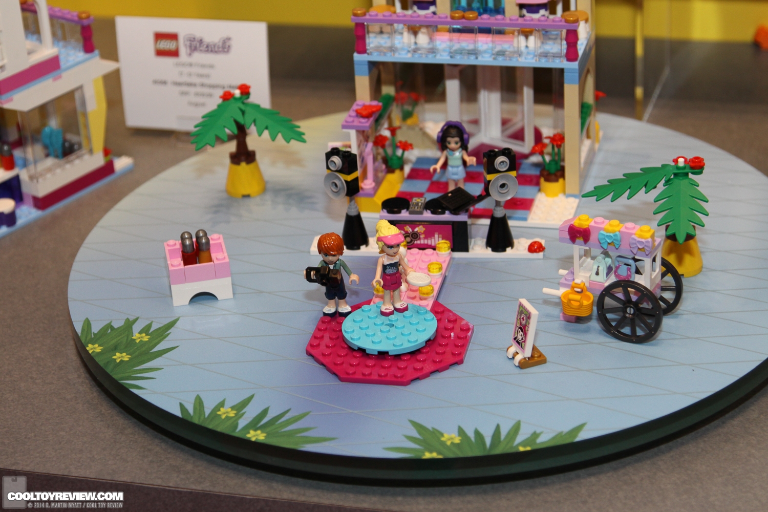 Toy-Fair-2014-LEGO-500.jpg