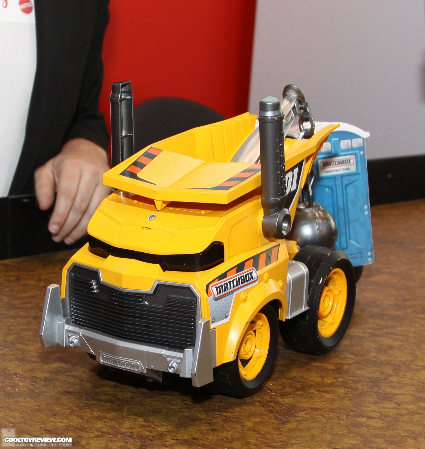 Toy-Fair-2014-Mattel-Showroom-360.jpg