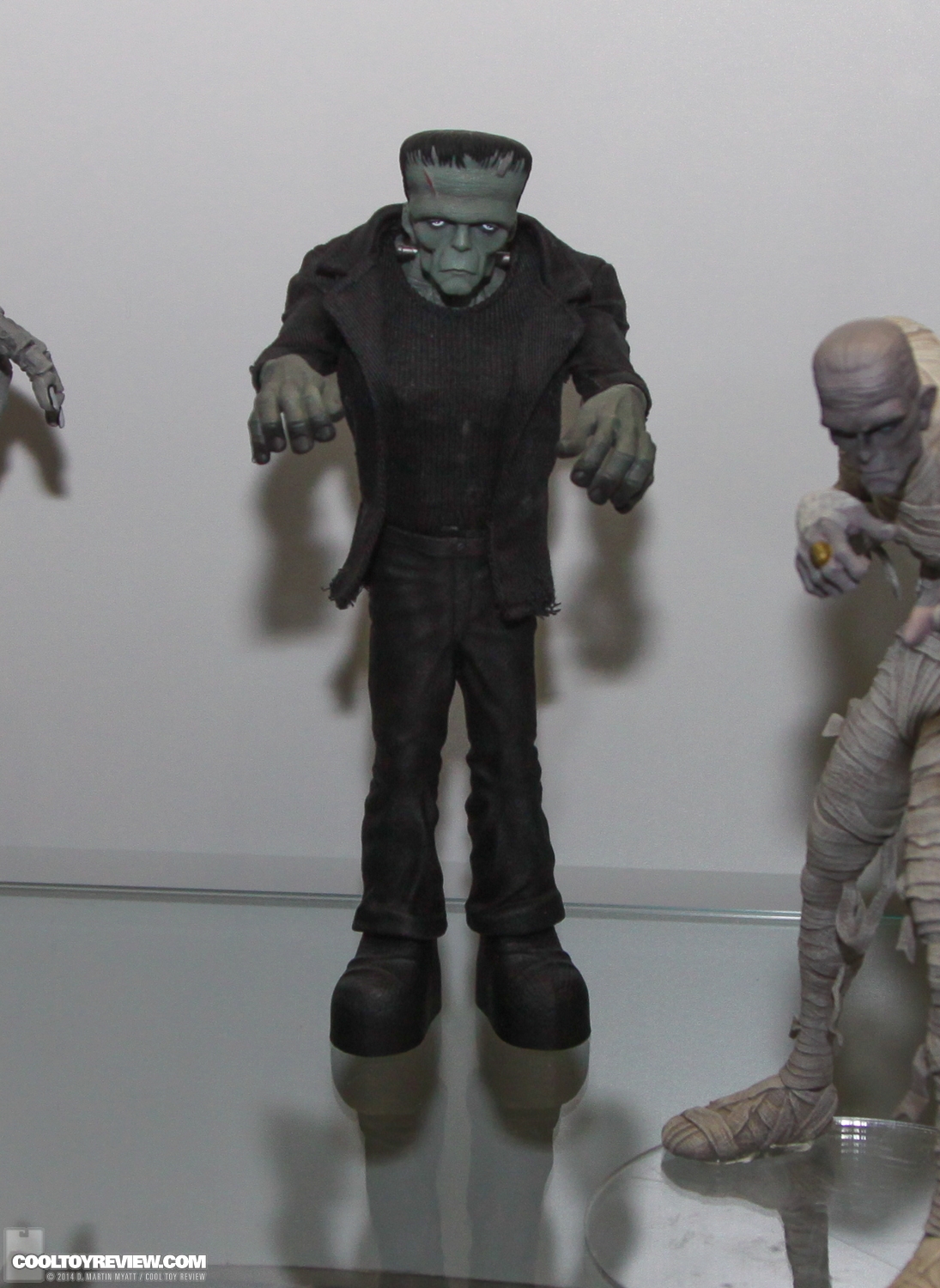 Toy-Fair-2014-Mezco-Toyz-032.jpg