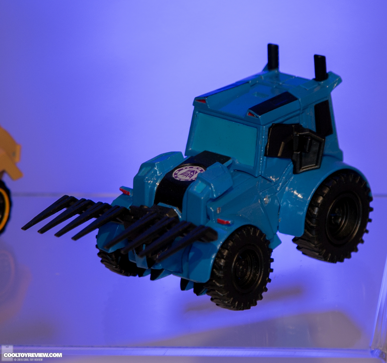 NYCC-2015-Hasbro-Transformers-006.jpg