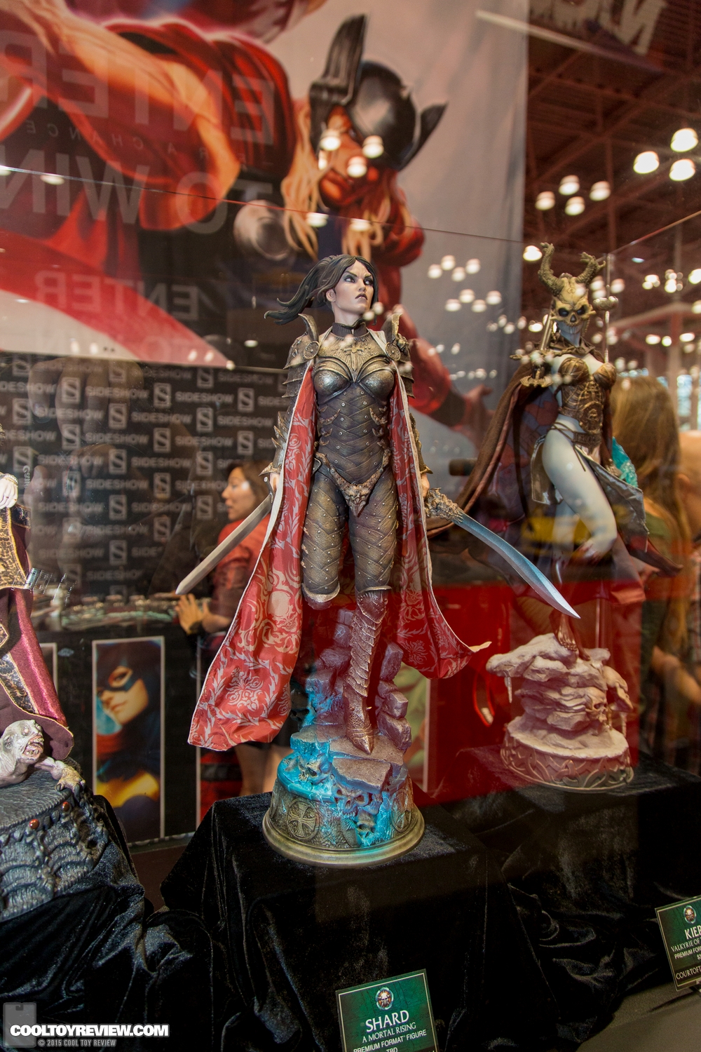 NYCC-2015-Sideshow-Collectibles-Hot-Toys-010.jpg