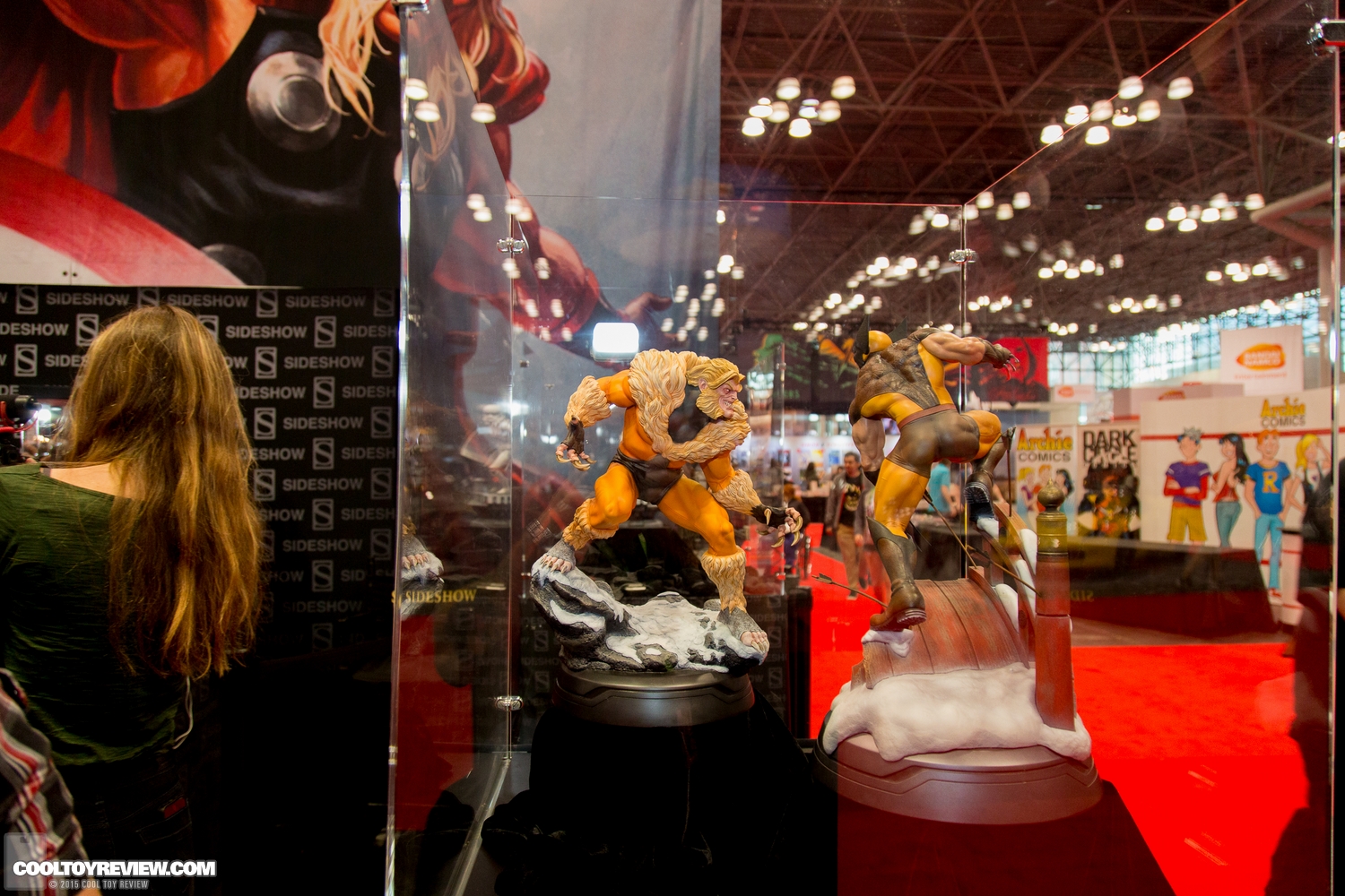 NYCC-2015-Sideshow-Collectibles-Hot-Toys-012.jpg