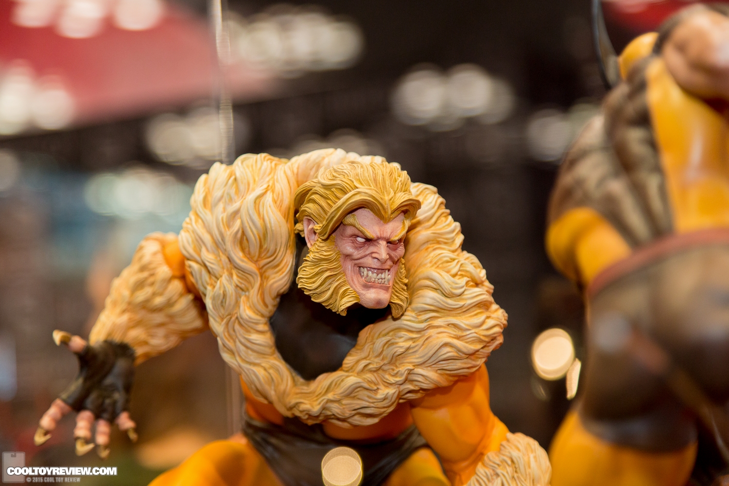NYCC-2015-Sideshow-Collectibles-Hot-Toys-013.jpg