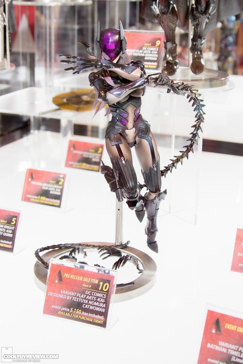 NYCC-2015-Square-Enix-035.jpg