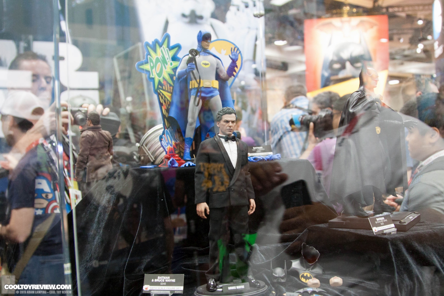 san-diego-comic-con-2015-hot-toys-002.jpg