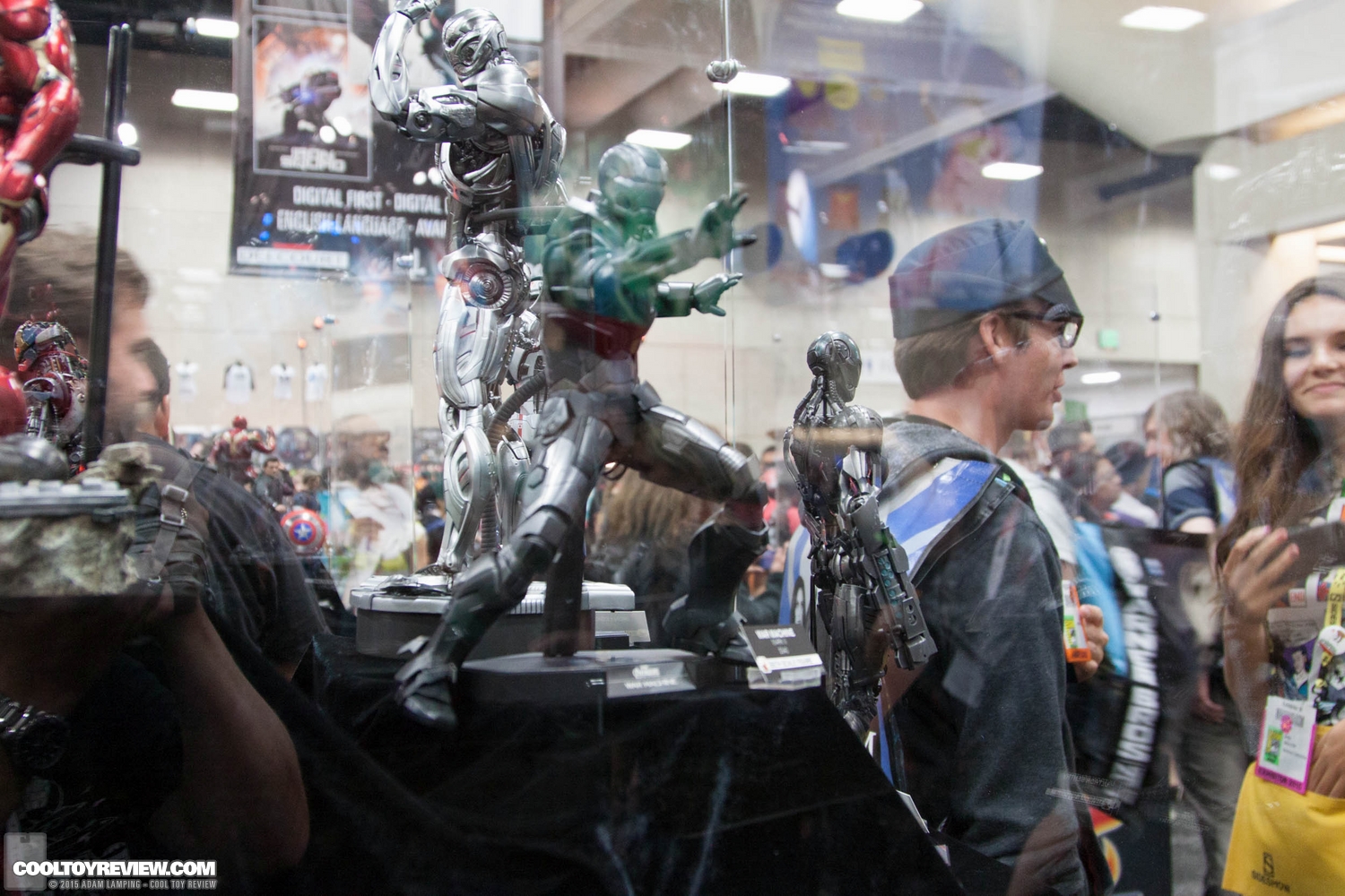san-diego-comic-con-2015-hot-toys-020.jpg