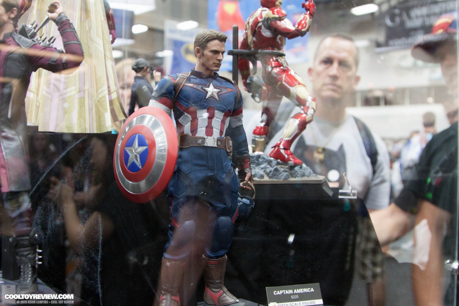 san-diego-comic-con-2015-hot-toys-035.jpg