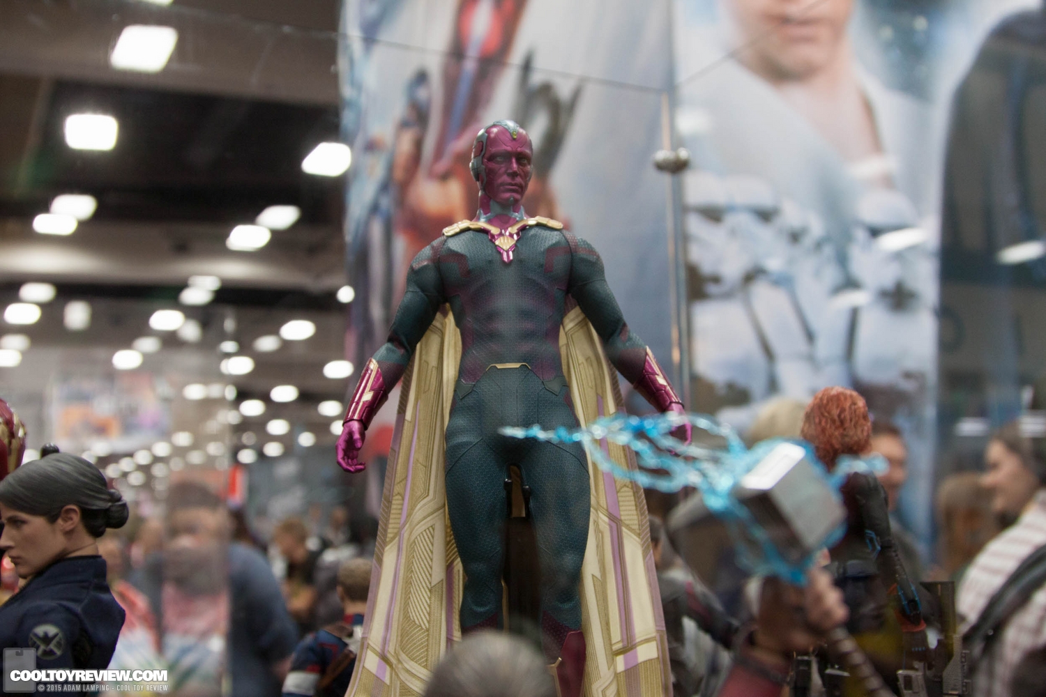 san-diego-comic-con-2015-hot-toys-041.jpg